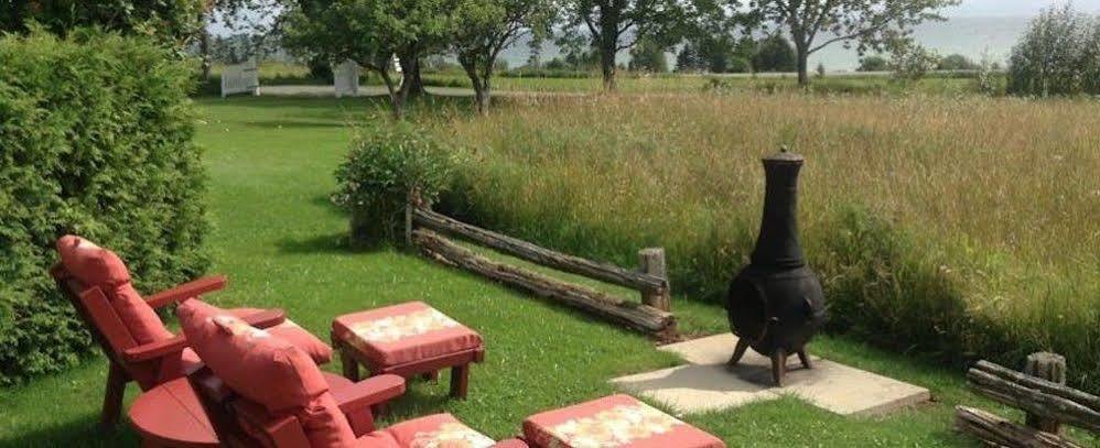 Gite Les Acres Tranquilles B&B Port-Daniel Zewnętrze zdjęcie